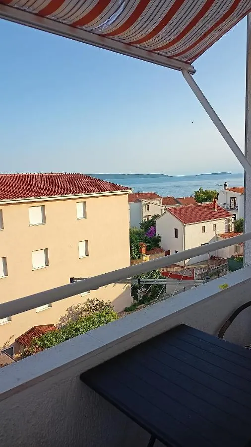 Sunset Dreams - 5Min Beach Walk Apartment Trogir